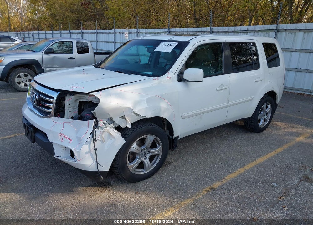 2015 HONDA PILOT EX-L VIN: 5FNYF4H54FB018715