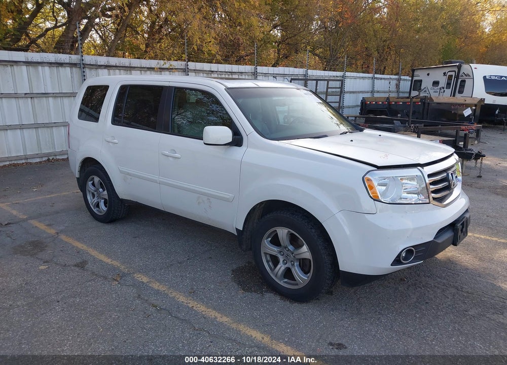 2015 HONDA PILOT EX-L VIN: 5FNYF4H54FB018715