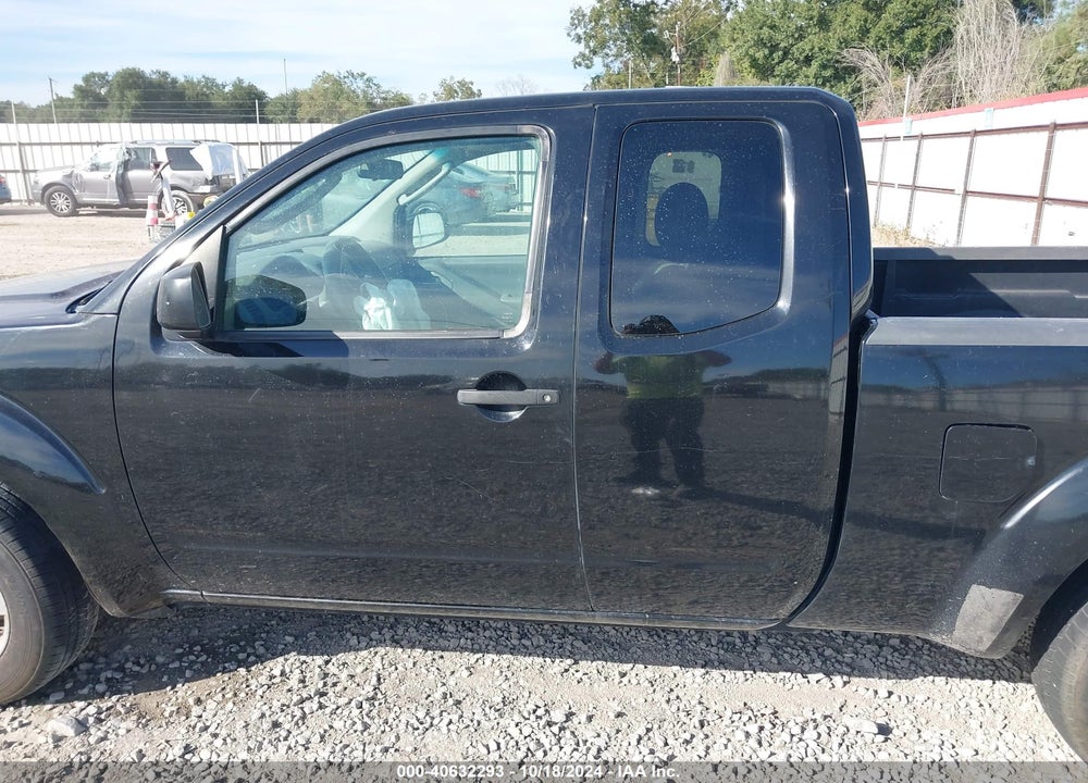 2006 NISSAN FRONTIER XE VIN: 1N6BD06TX6C415619