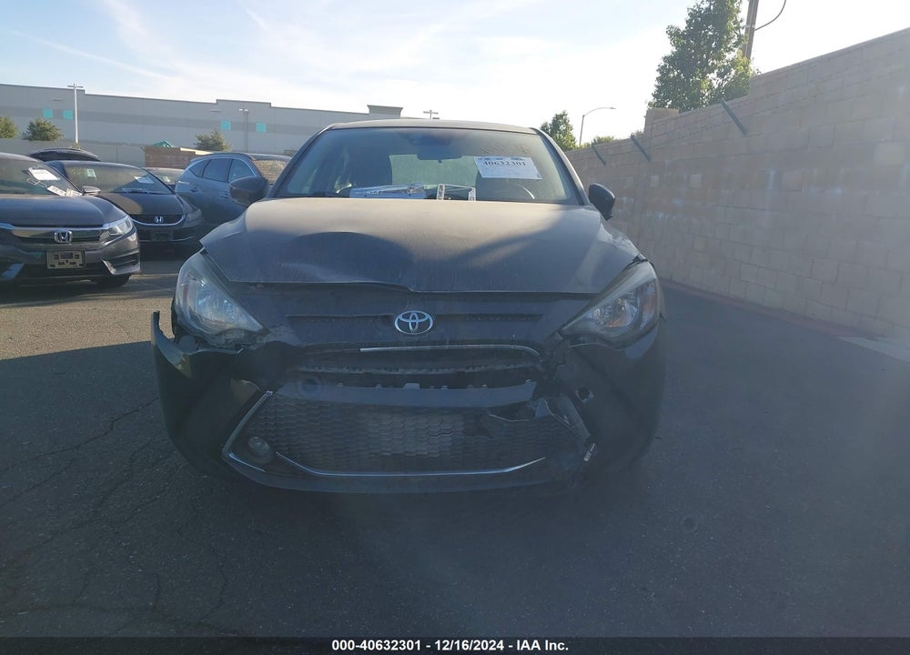 2020 TOYOTA YARIS LE VIN: 3MYDLBJV1LY700443