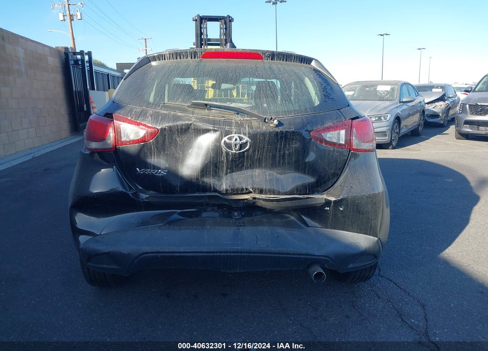 2020 TOYOTA YARIS LE VIN: 3MYDLBJV1LY700443