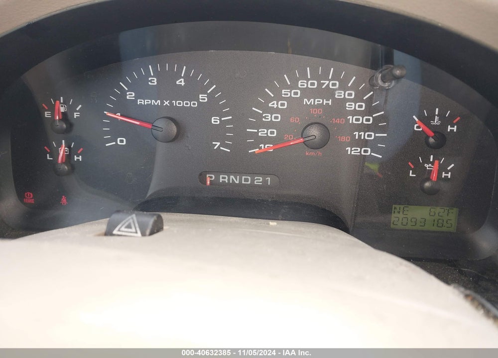 2005 FORD F-150 LARIAT/XLT VIN: 1FTPW12575KC00655
