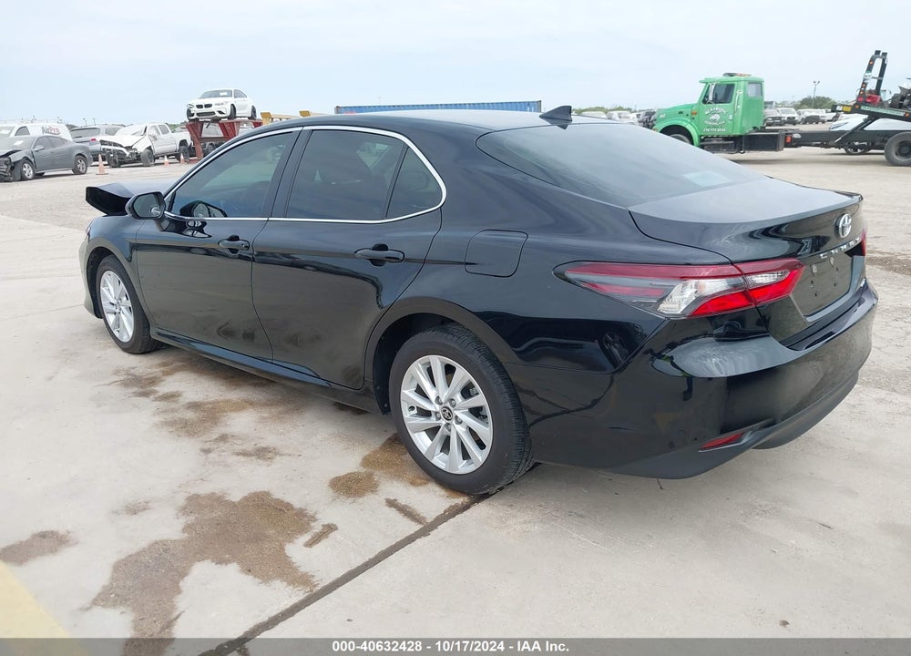 2023 TOYOTA CAMRY LE VIN: 4T1C11AK7PU186750