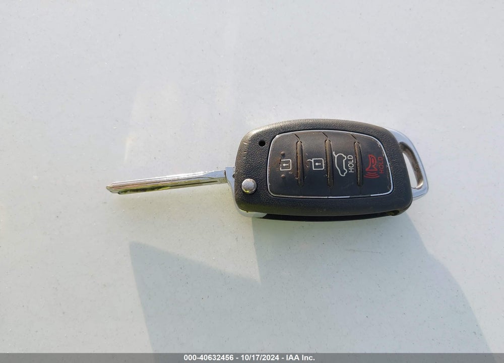 2016 HYUNDAI SONATA SE VIN: 5NPE24AF4GH325791