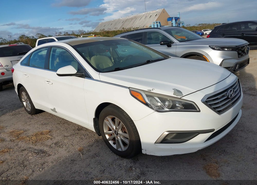 2016 HYUNDAI SONATA SE VIN: 5NPE24AF4GH325791