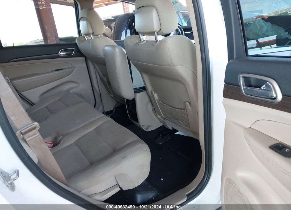 2015 JEEP GRAND CHEROKEE LAREDO VIN: 1C4RJEAG7FC700845