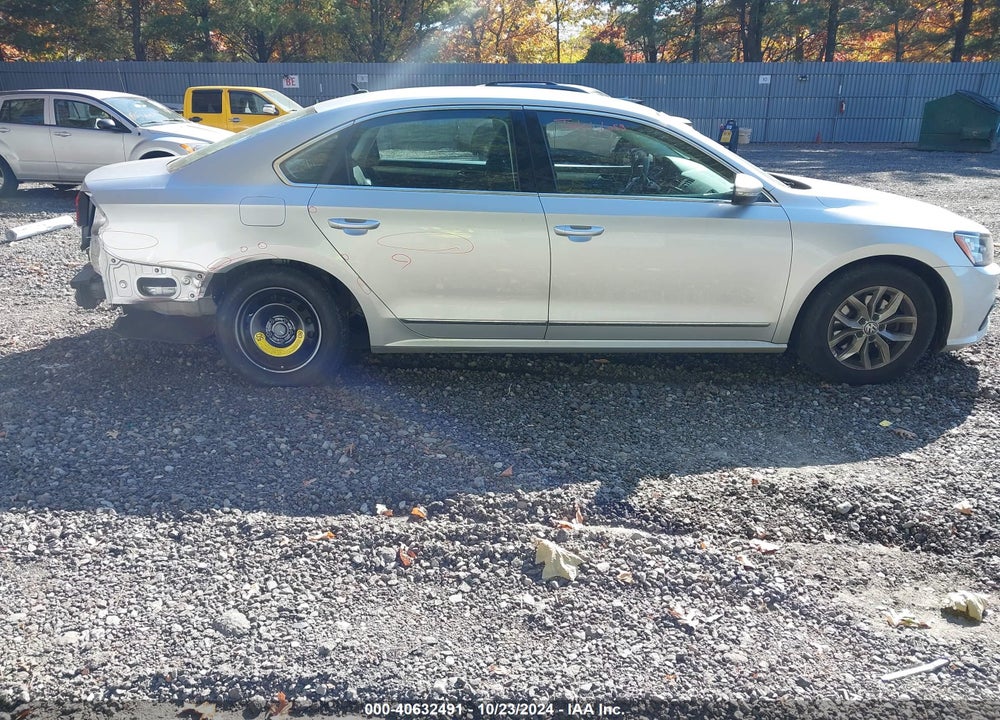 2017 VOLKSWAGEN PASSAT 1.8T S VIN: 1VWAT7A32HC051598