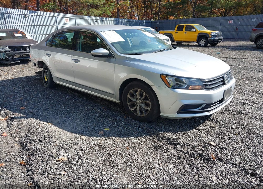 2017 VOLKSWAGEN PASSAT 1.8T S VIN: 1VWAT7A32HC051598
