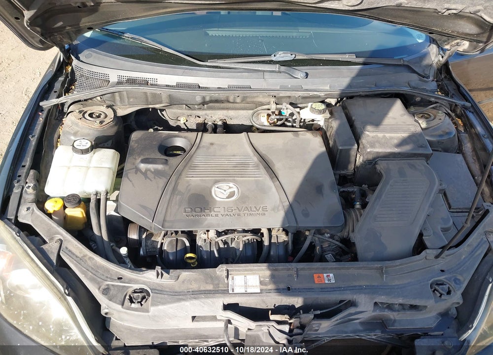 2005 MAZDA 3 S VIN: JM1BK343351310119