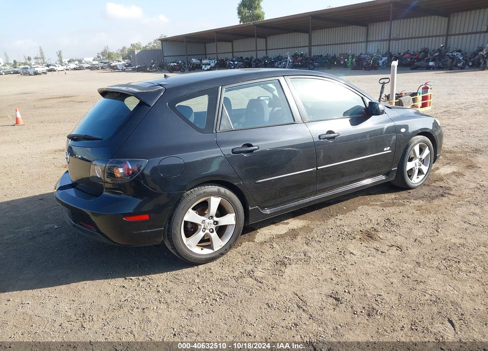 2005 MAZDA 3 S VIN: JM1BK343351310119