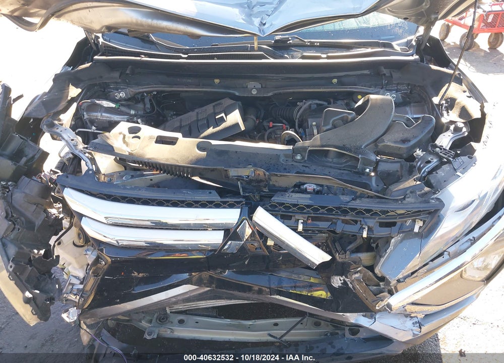 2018 MITSUBISHI ECLIPSE CROSS SE/SEL VIN: JA4AT5AA4JZ065540