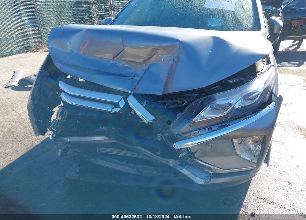 2018 MITSUBISHI ECLIPSE CROSS SE/SEL VIN: JA4AT5AA4JZ065540