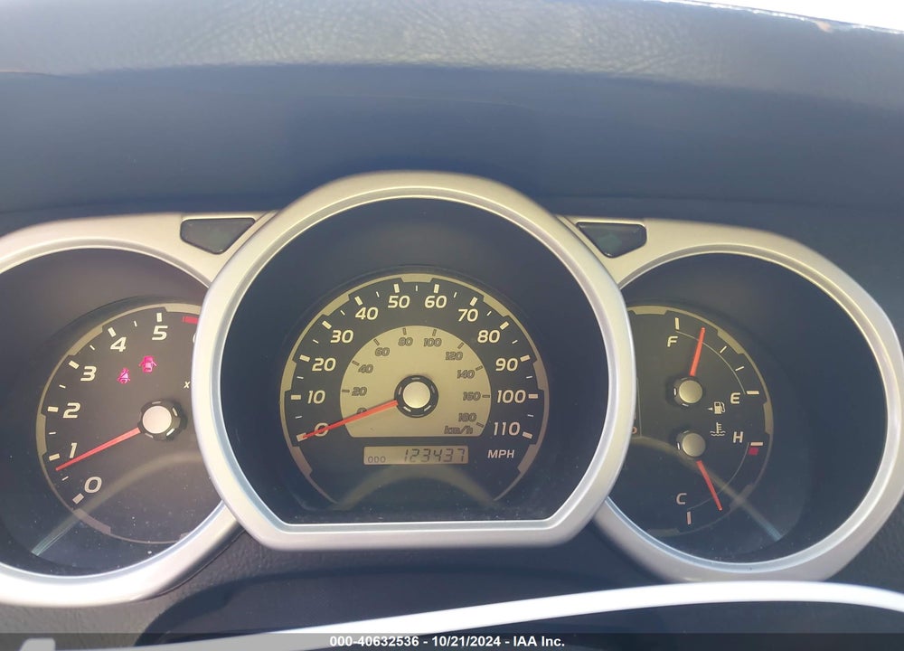 2004 TOYOTA 4RUNNER SR5 SPORT V6 VIN: JTEBU14R840055292