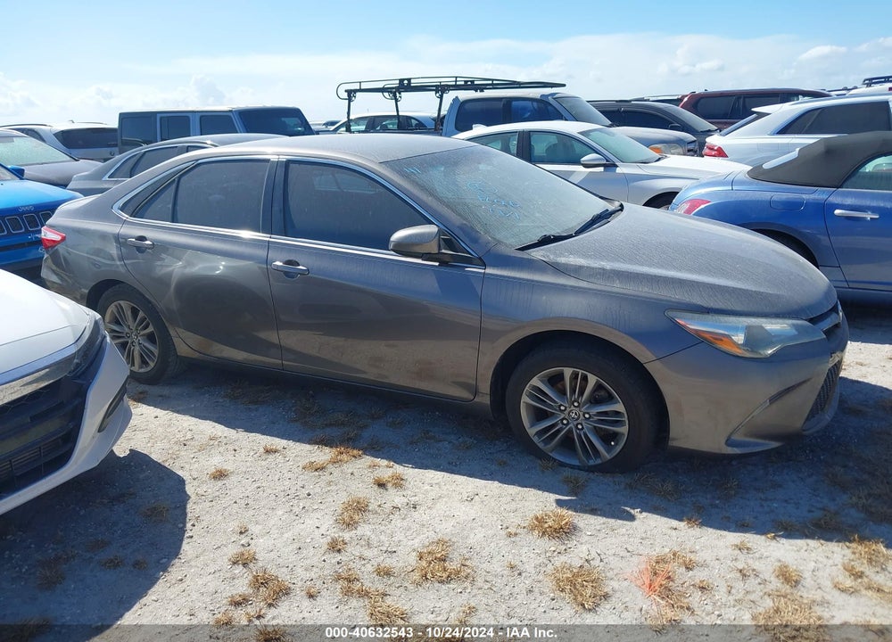 2017 TOYOTA CAMRY SE VIN: 4T1BF1FK0HU673201