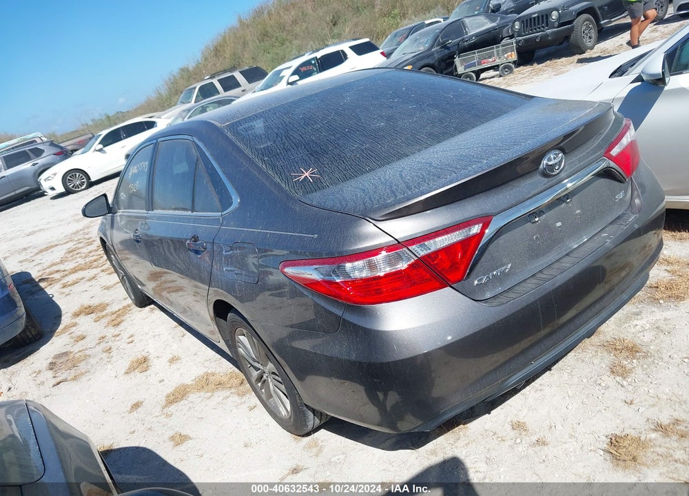 2017 TOYOTA CAMRY SE VIN: 4T1BF1FK0HU673201