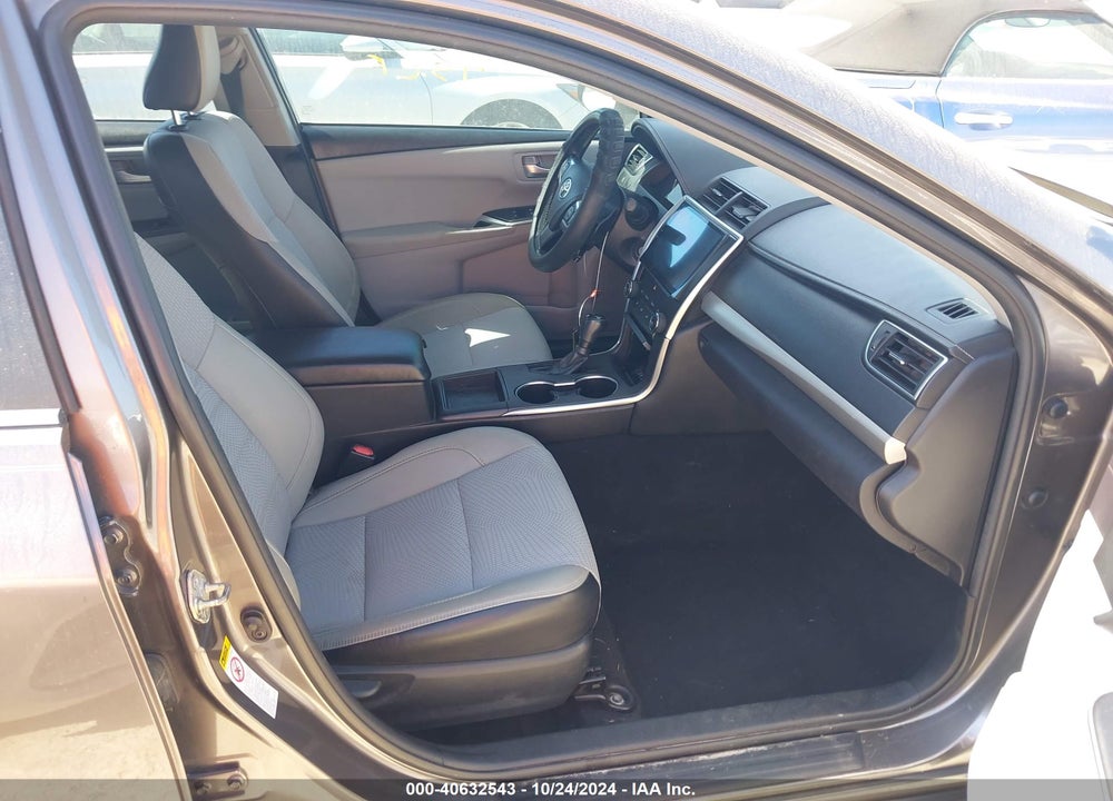 2017 TOYOTA CAMRY SE VIN: 4T1BF1FK0HU673201