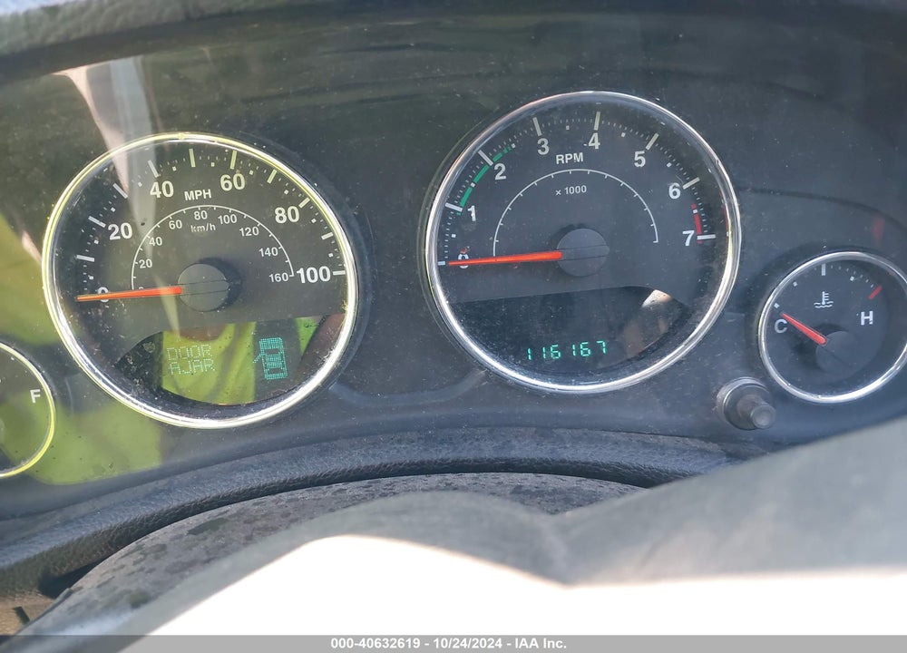 2014 JEEP WRANGLER UNLIMITED SAHARA VIN: 1C4HJWEG9EL224205
