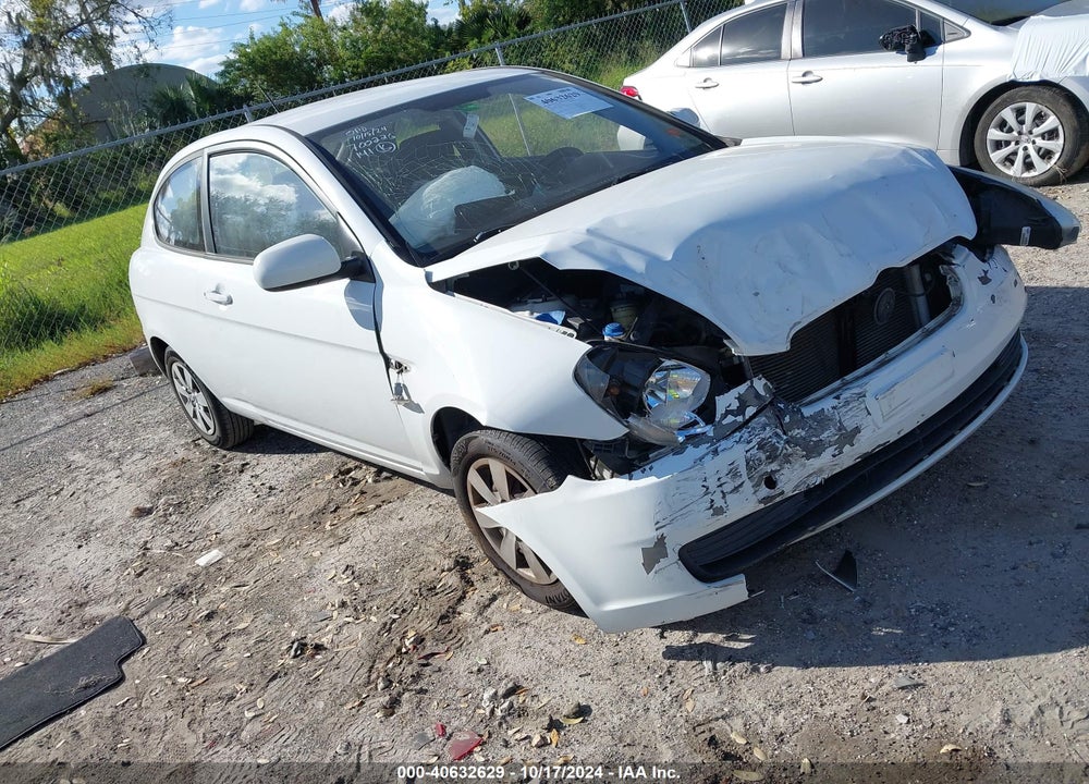 2011 HYUNDAI ACCENT GS VIN: KMHCM3AC2BU191780