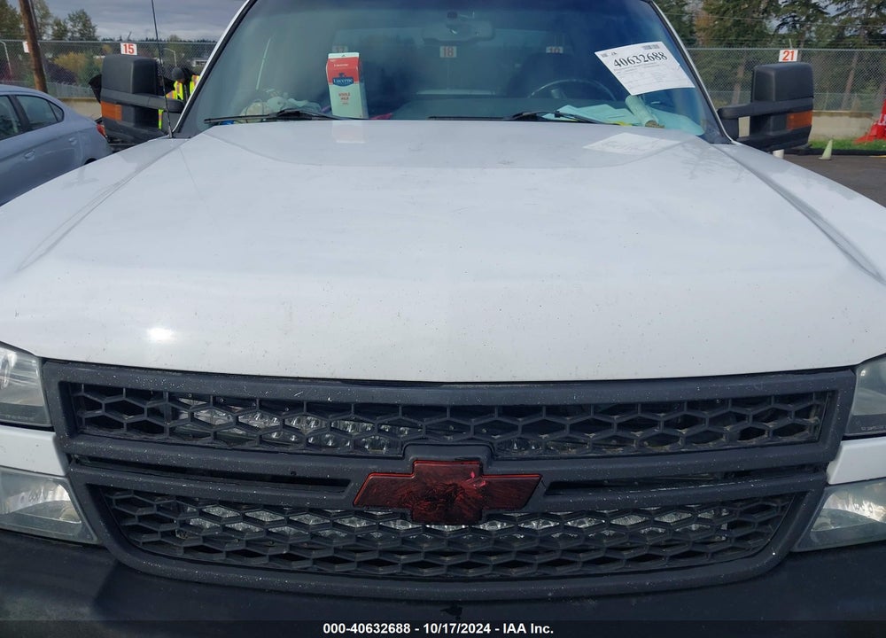 2005 CHEVROLET SILVERADO 2500HD LS VIN: 1GCHK29285E131197