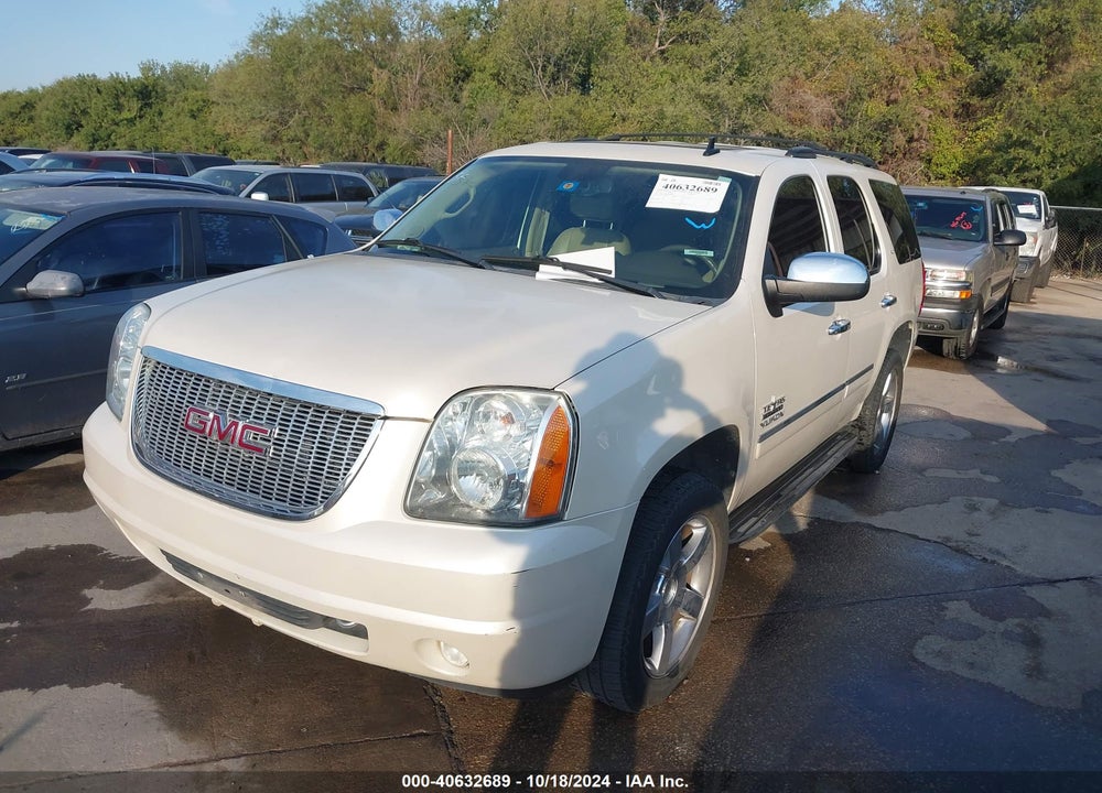 2013 GMC YUKON SLT VIN: 1GKS1CE05DR300624