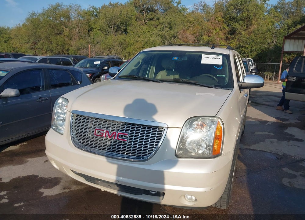 2013 GMC YUKON SLT VIN: 1GKS1CE05DR300624