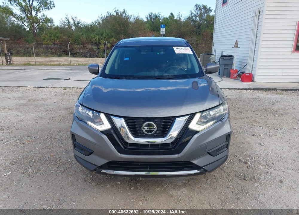 2018 NISSAN ROGUE S VIN: 5N1AT2MT3JC752489
