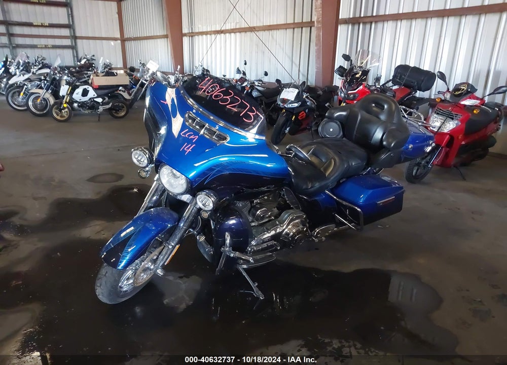 2014 HARLEY-DAVIDSON FLHTKSE CVO LIMITED VIN: 1HD1TEN13EB952317