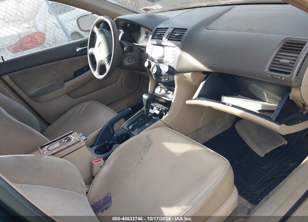 2003 HONDA ACCORD 2.4 LX VIN: 1HGCM56303A034164