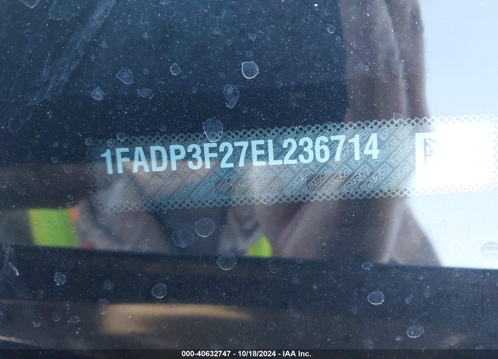 2014 FORD FOCUS SE VIN: 1FADP3F27EL236714