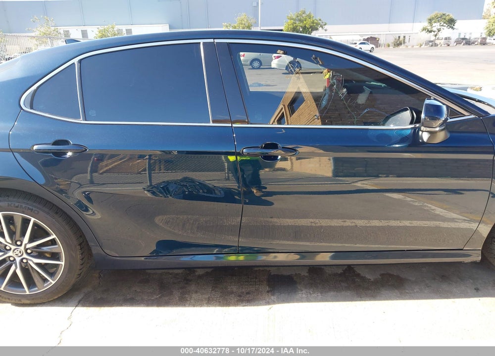 2021 TOYOTA CAMRY XLE HYBRID VIN: 4T1F31AK1MU564600
