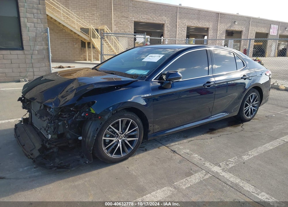 2021 TOYOTA CAMRY XLE HYBRID VIN: 4T1F31AK1MU564600