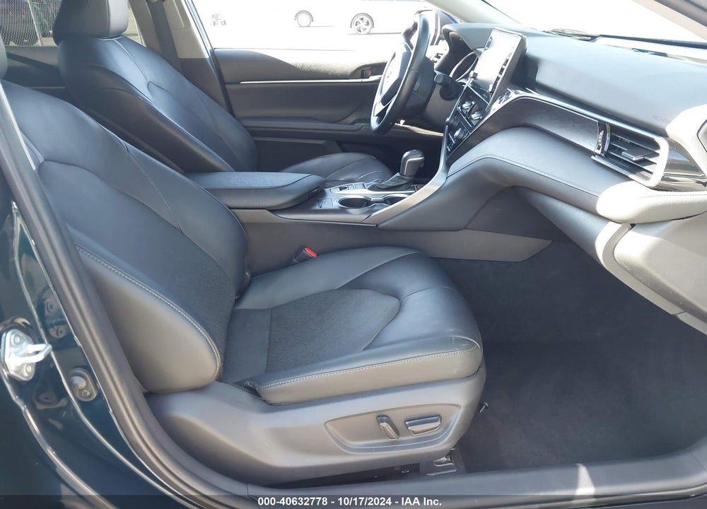 2021 TOYOTA CAMRY XLE HYBRID VIN: 4T1F31AK1MU564600