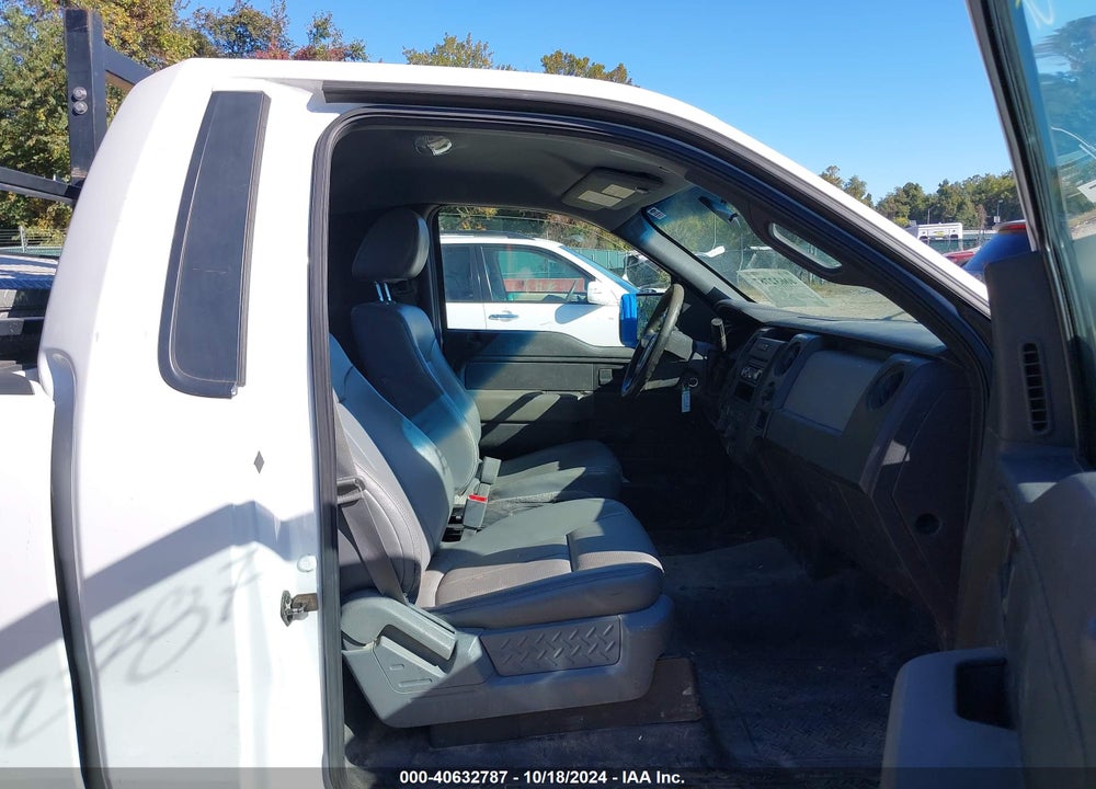 2014 FORD F-150 XL VIN: 1FTMF1CM5EKE33460