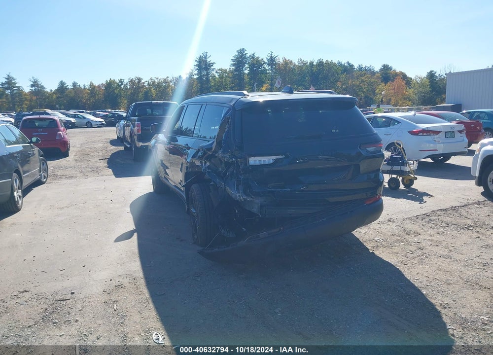 2023 JEEP GRAND CHEROKEE L ALTITUDE 4X4 VIN: 1C4RJKAGXP8872788