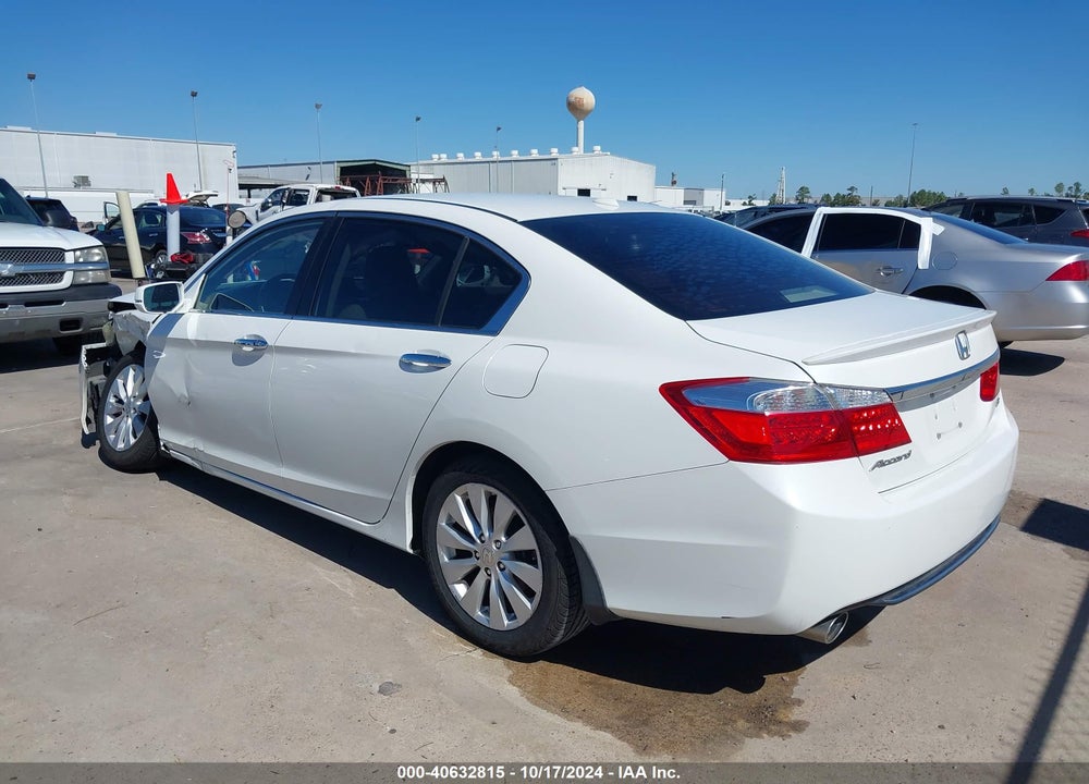 2014 HONDA ACCORD EX-L V-6 VIN: 1HGCR3F84EA036262