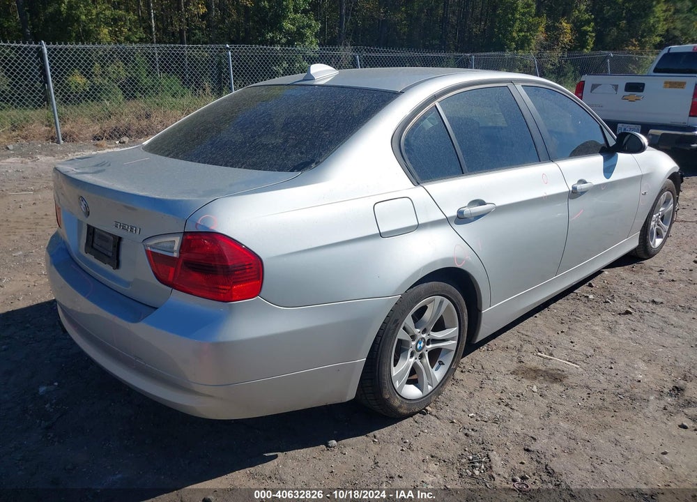 2008 BMW 328I VIN: WBAVA33558P142095
