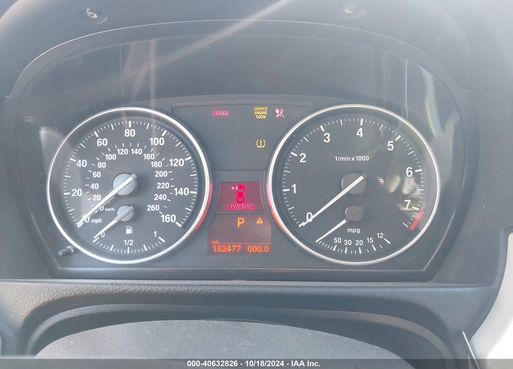 2008 BMW 328I VIN: WBAVA33558P142095