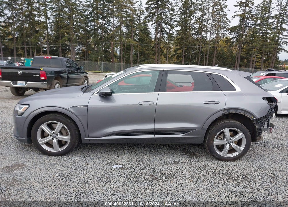 2019 AUDI E-TRON PREMIUM PLUS VIN: WA1VABGE6KB012008