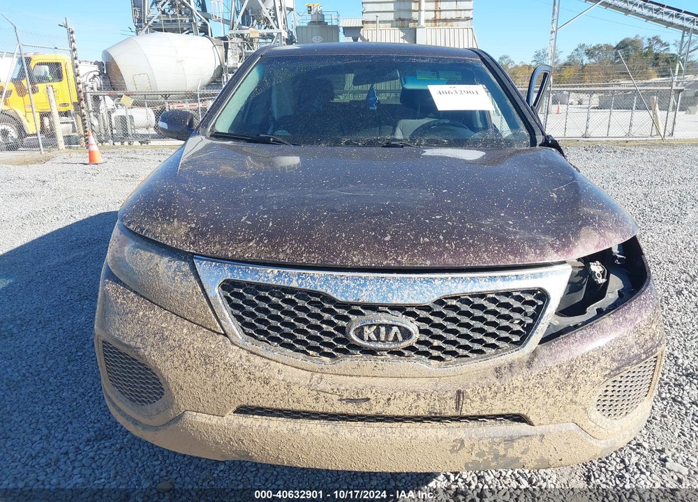 2013 KIA SORENTO LX VIN: 5XYKT4A12DG357954
