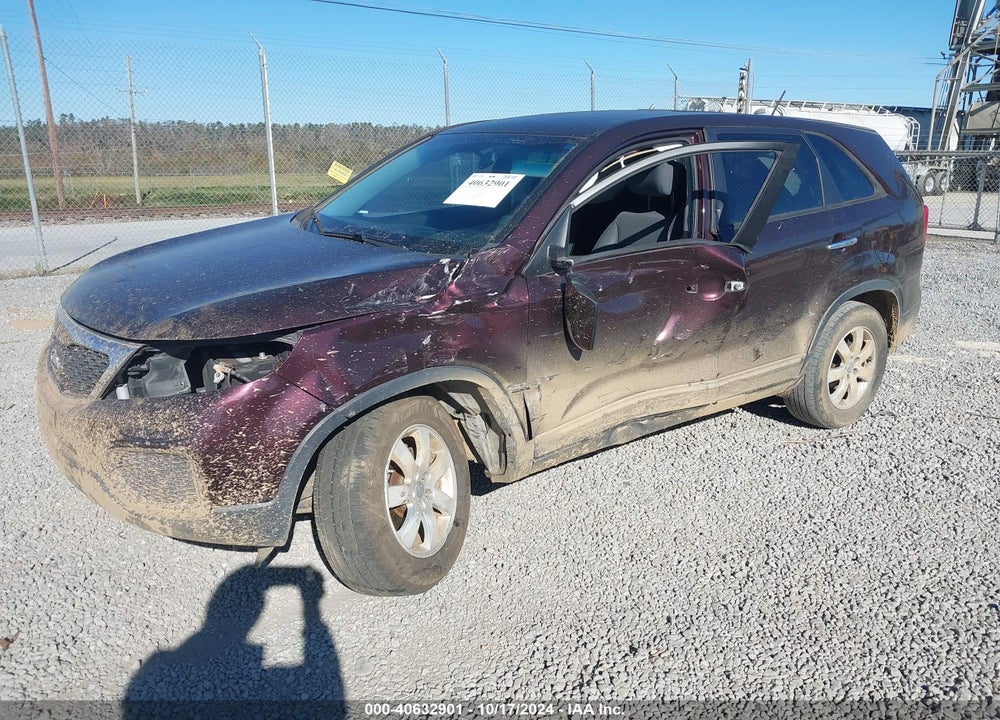 2013 KIA SORENTO LX VIN: 5XYKT4A12DG357954