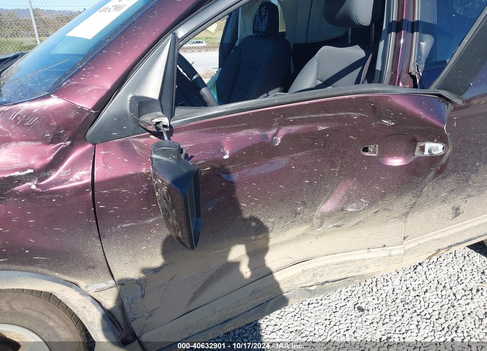 2013 KIA SORENTO LX VIN: 5XYKT4A12DG357954