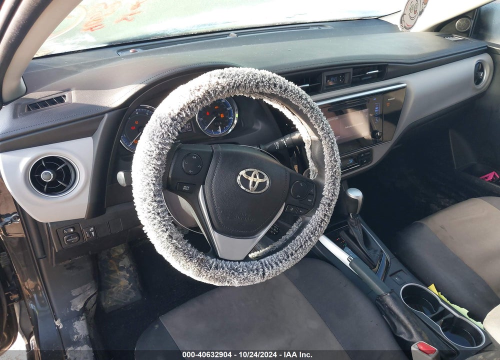 2017 TOYOTA COROLLA LE VIN: 2T1BURHE1HC867071