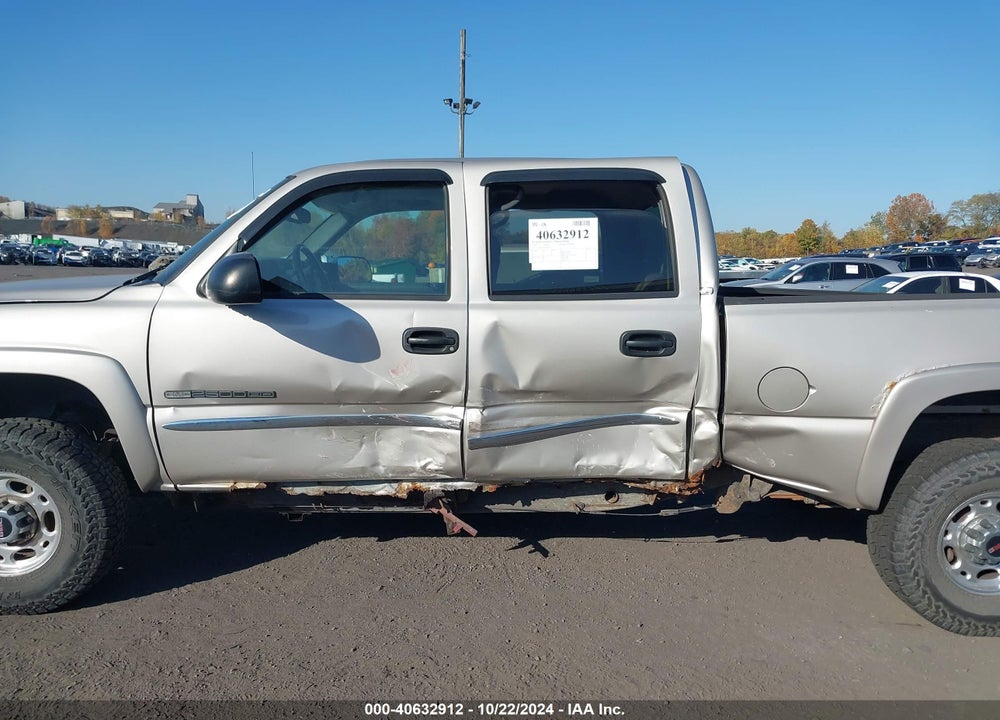 2005 GMC SIERRA 2500HD SLE VIN: 1GTHK23U35F801226