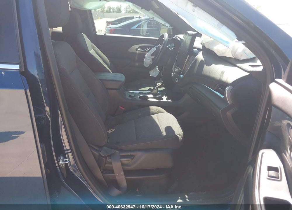 2022 CHEVROLET TRAVERSE FWD LT CLOTH VIN: 1GNERGKW0NJ170678