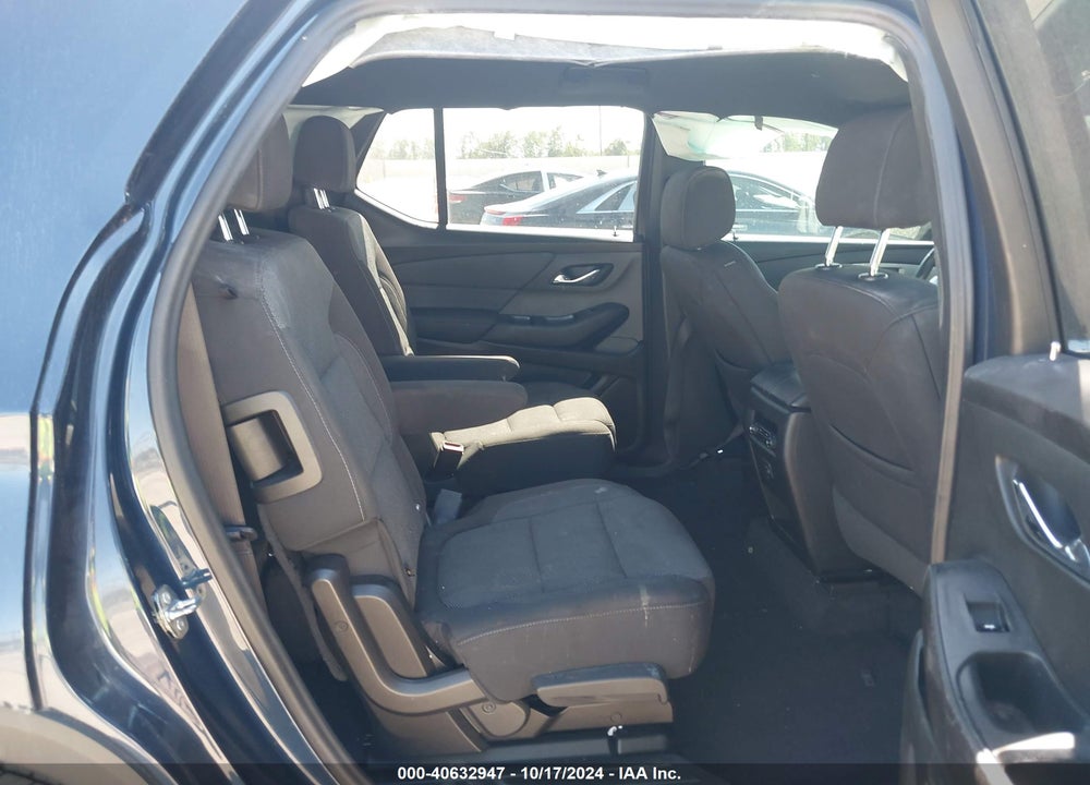 2022 CHEVROLET TRAVERSE FWD LT CLOTH VIN: 1GNERGKW0NJ170678