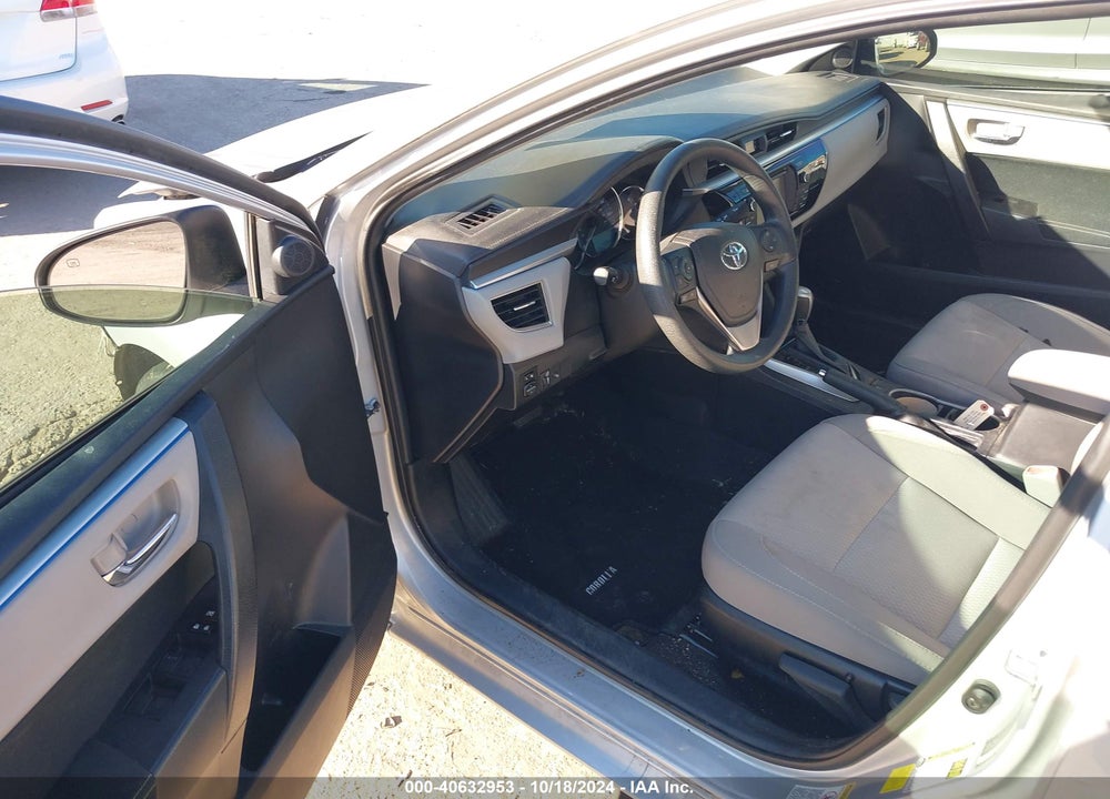 2015 TOYOTA COROLLA LE VIN: 2T1BURHE6FC310010