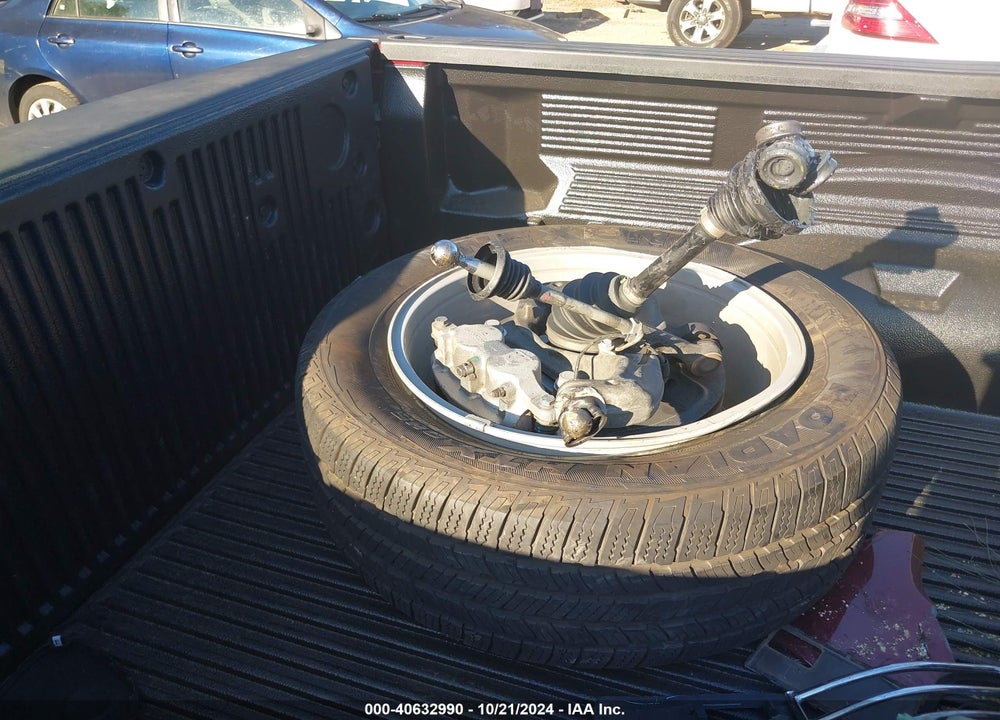 2024 RAM 1500 LAIE  4X4 5'7 BOX VIN: 1C6SRFJT4RN203006