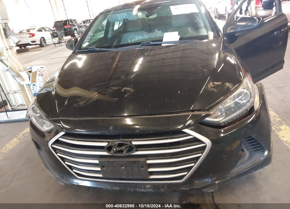 2017 HYUNDAI ELANTRA SE VIN: 5NPD74LF8HH191458
