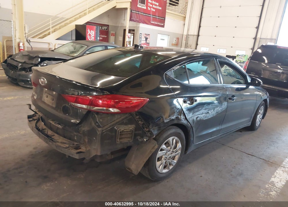 2017 HYUNDAI ELANTRA SE VIN: 5NPD74LF8HH191458