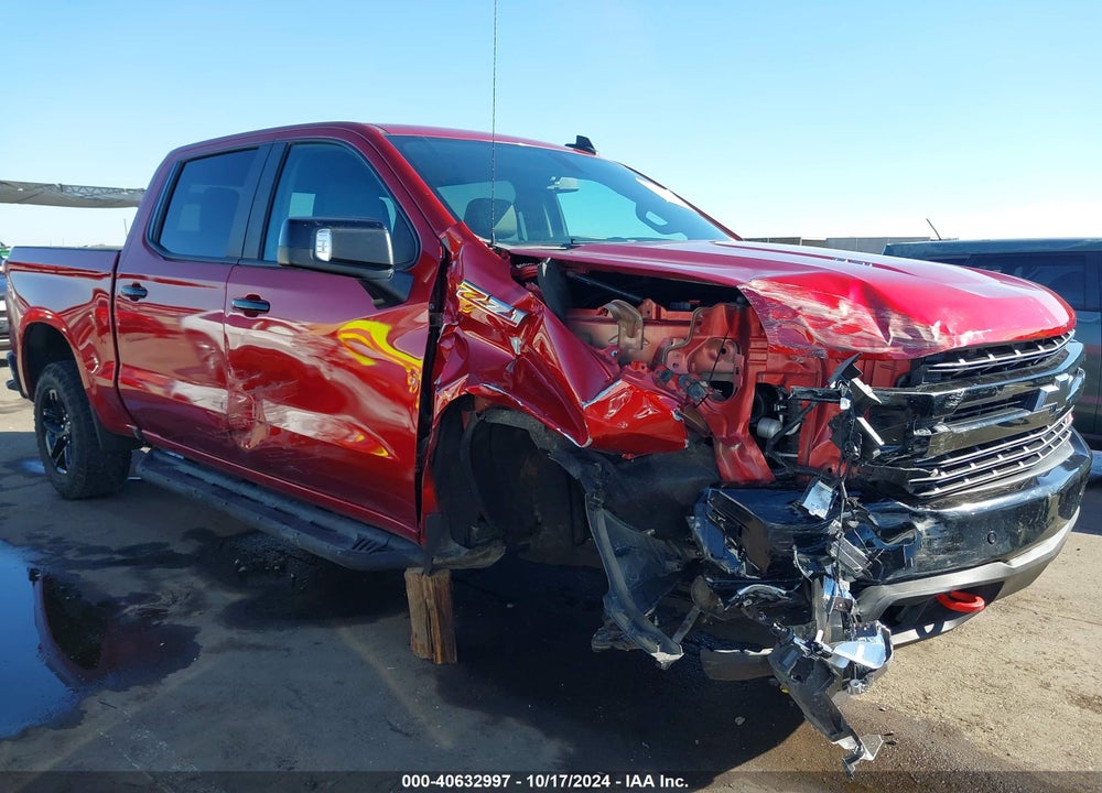 2021 CHEVROLET SILVERADO 1500 4WD SHORT BED LT TRAIL BOSS VIN: 3GCPYFEL1MG173170